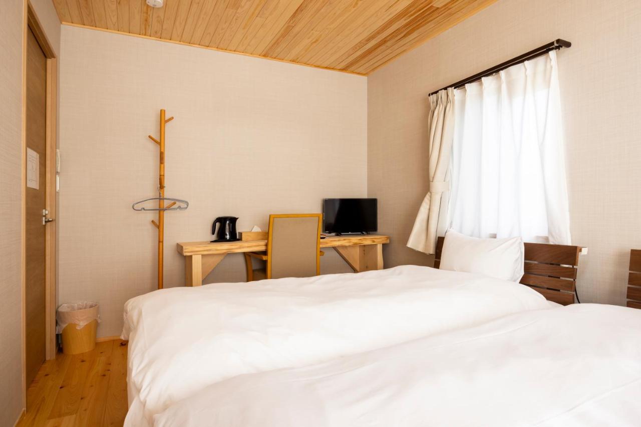 Villa Hinoki House